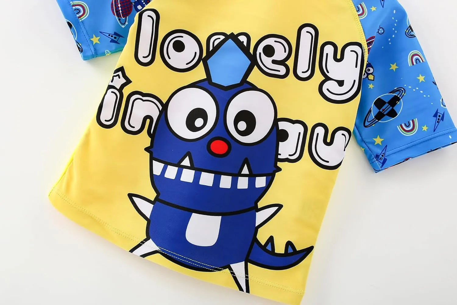 AIWUHE Toddler Boys Swimsuit Set Two Piece Shark Bathing Suit Boys' Swimwear Trunk and Rashguard Set 2-7Y