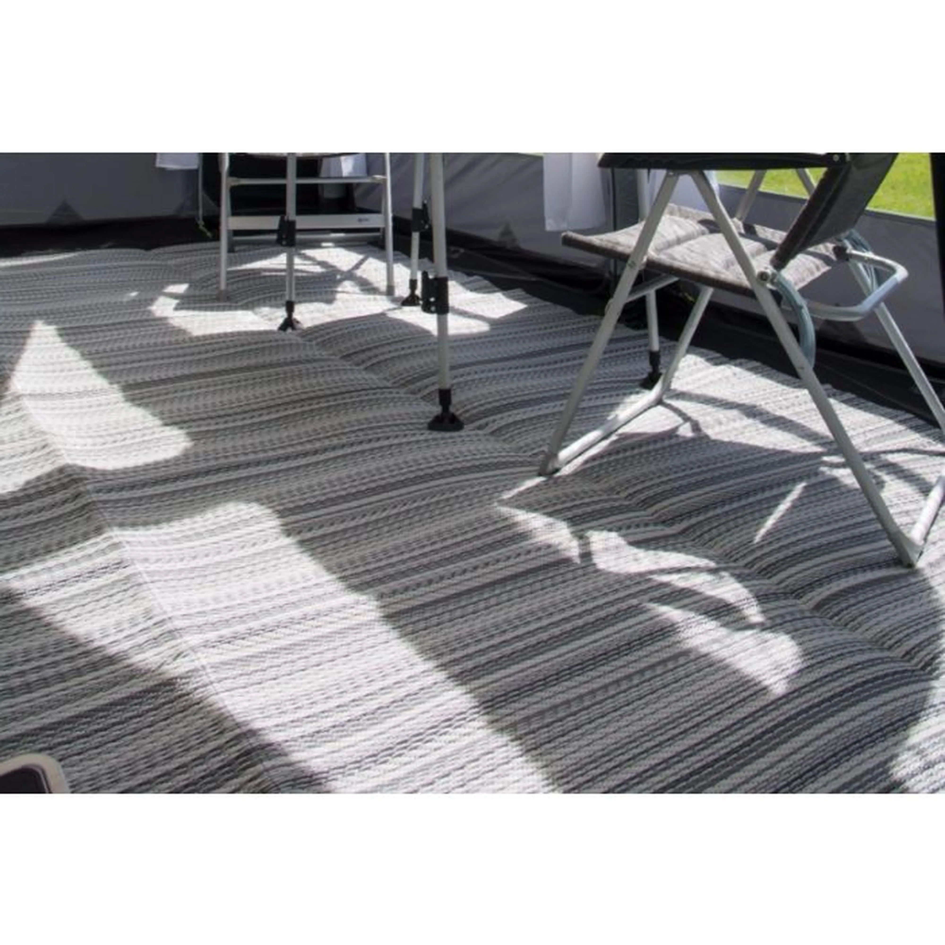 Dometic  Continental Cushioned Carpet 2.5m x 5.0m