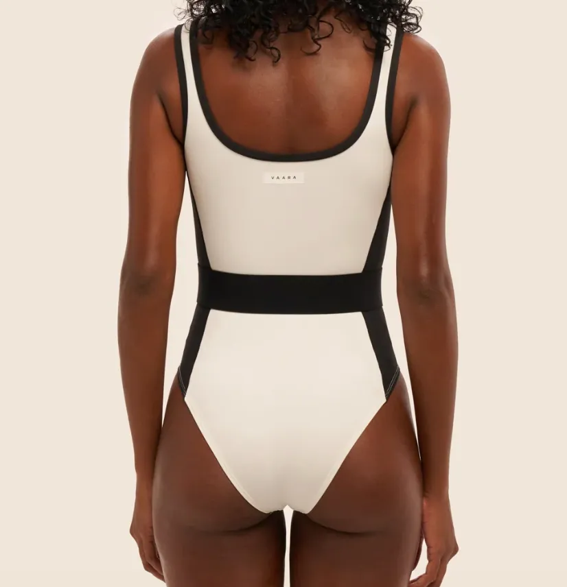 Vaara Black & White Fashion Belted Swimsuit UK L